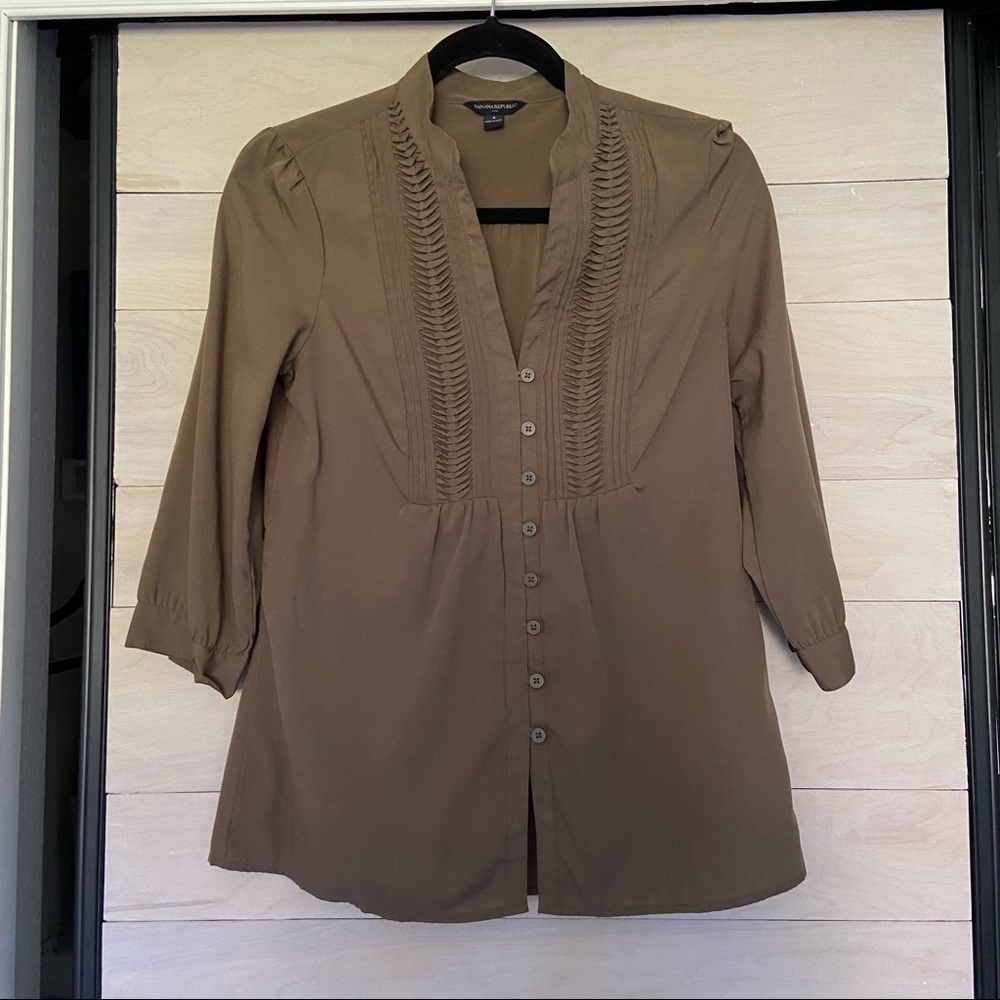 Banana Republic blouse - S